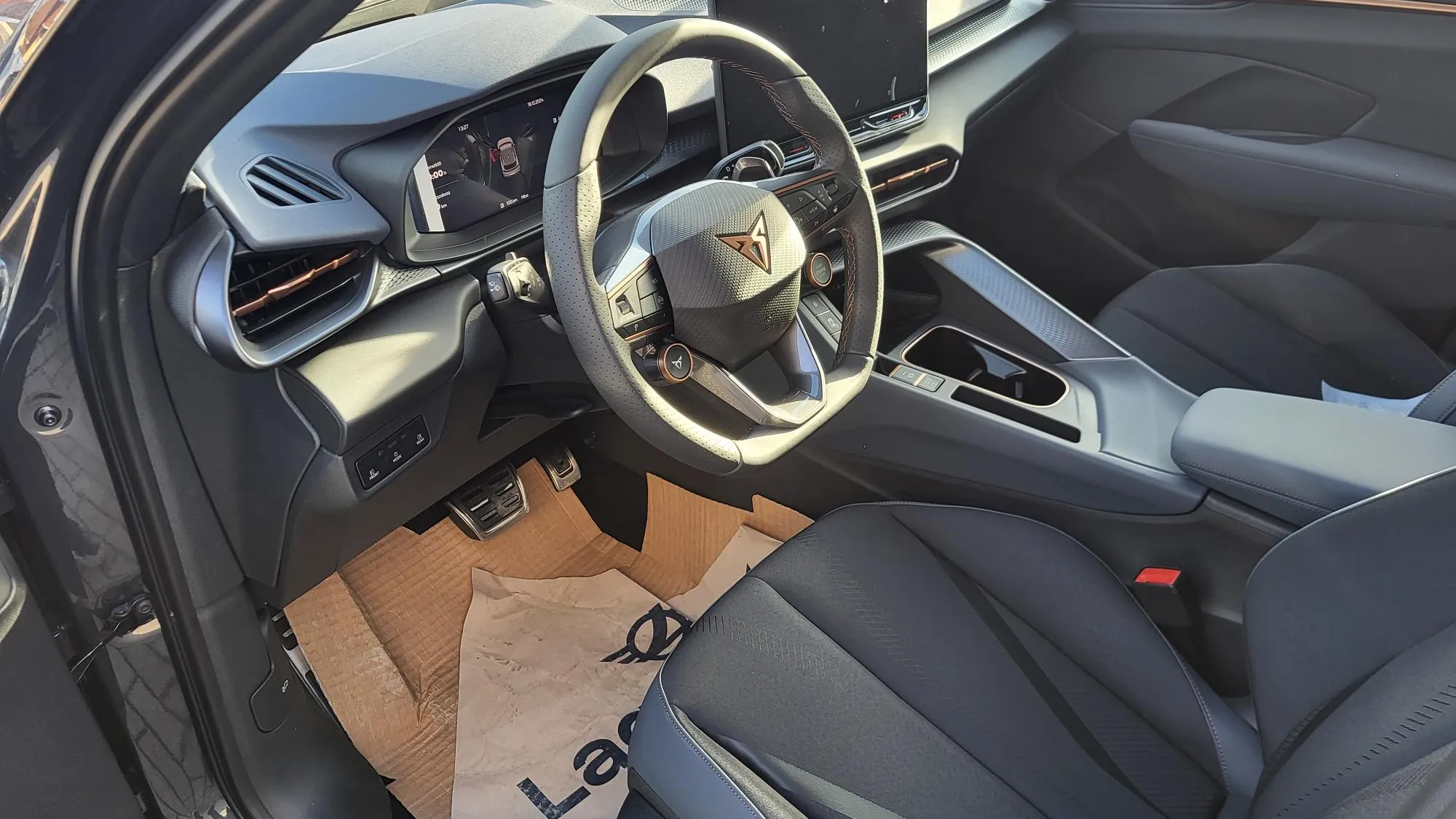 CUPRA Terramar 1.5 TSI DSG mHEV képe