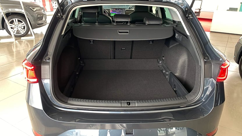 Leon Kombi 1.5 TSI DSG FR mHEV képe