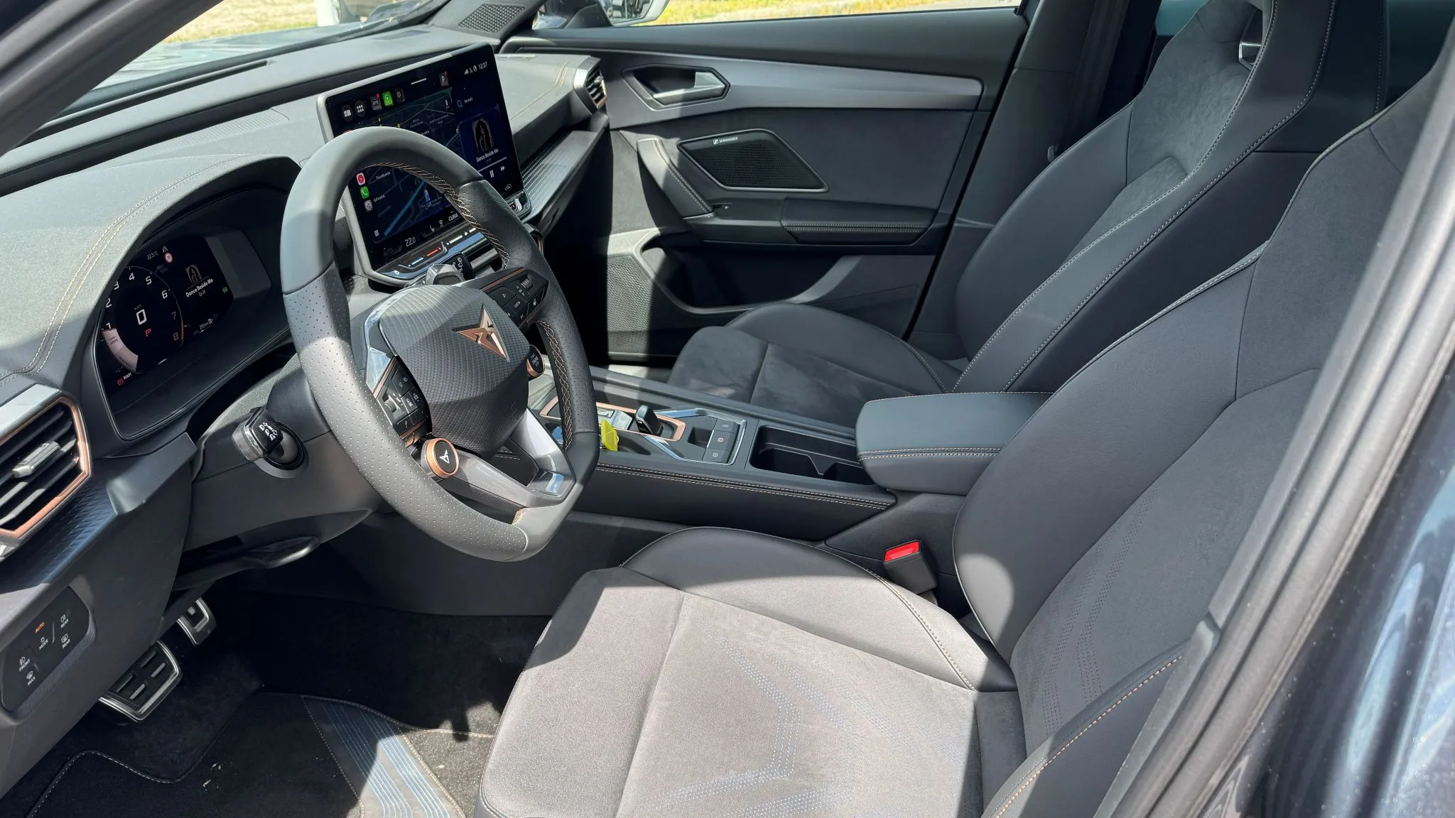 CUPRA Formentor 1.5 TSI DSG mHEV képe