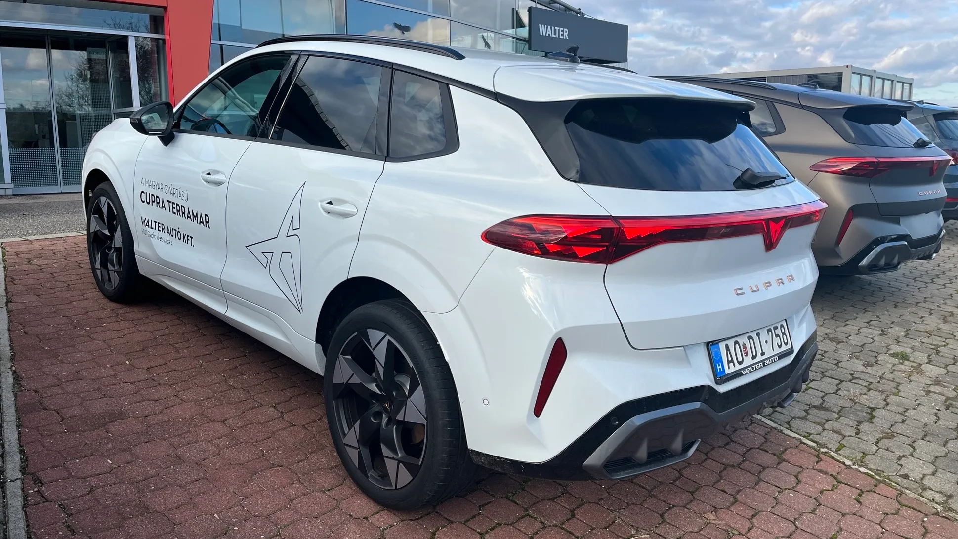 CUPRA Terramar 1.5 TSI DSG mHEV képe