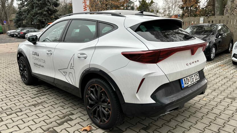 CUPRA Formentor 1.5 TSI DSG mHEV képe