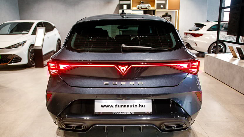 CUPRA Leon 1.5 TSI DSG mHEV Impulse képe