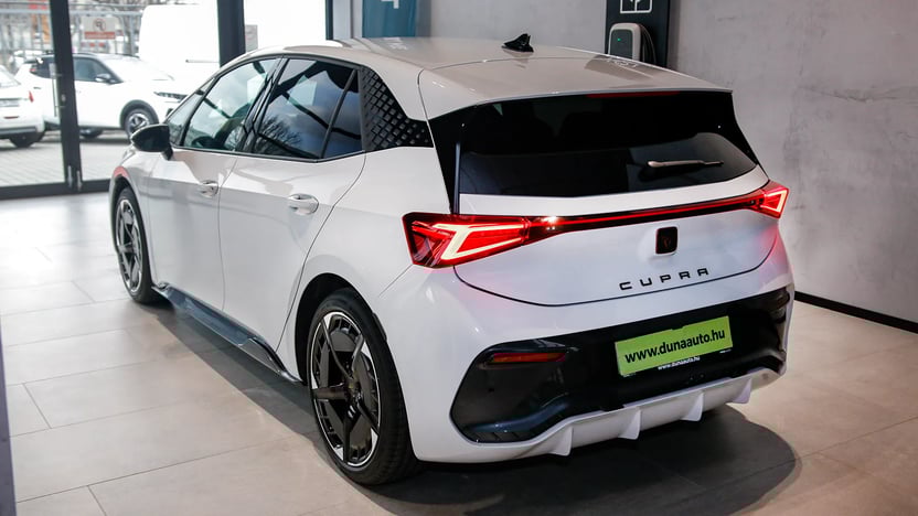 CUPRA Born eBoost / 79kWh képe