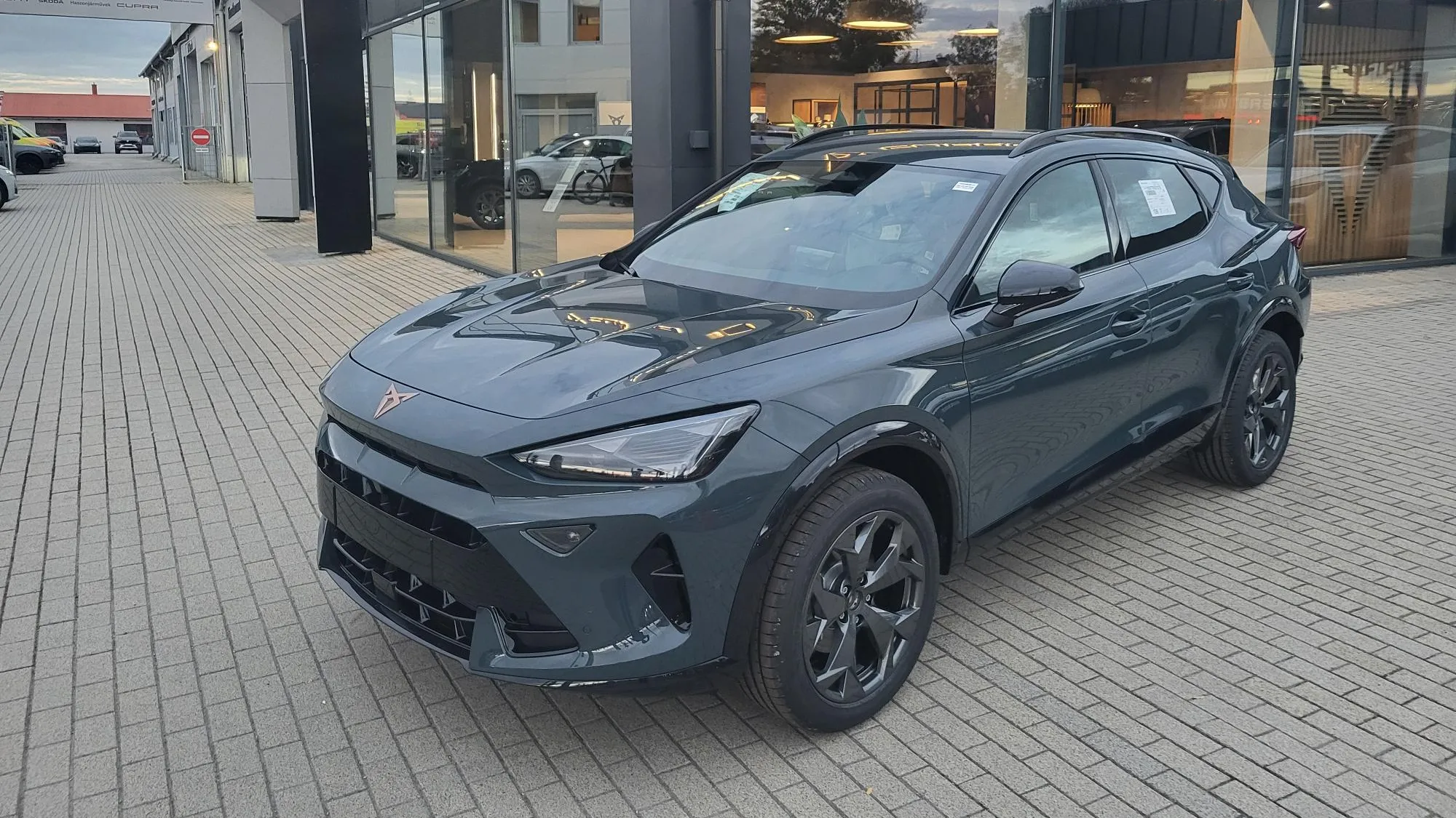 CUPRA Formentor 1.5 TSI DSG mHEV Impulse képe