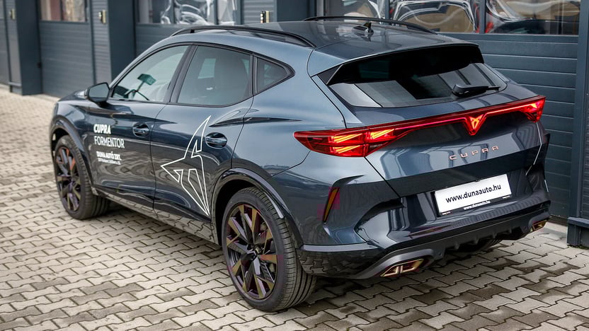 CUPRA Formentor 1.5 TSI DSG pHEV Impluse képe