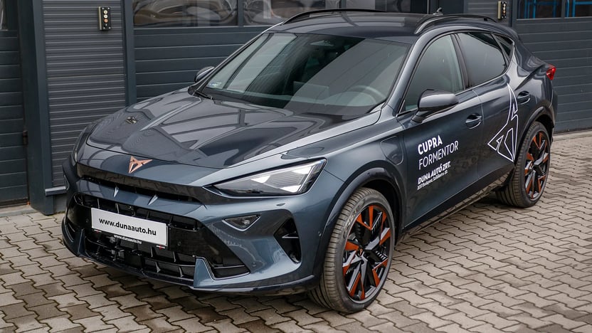 CUPRA Formentor 1.5 TSI DSG pHEV Impluse képe