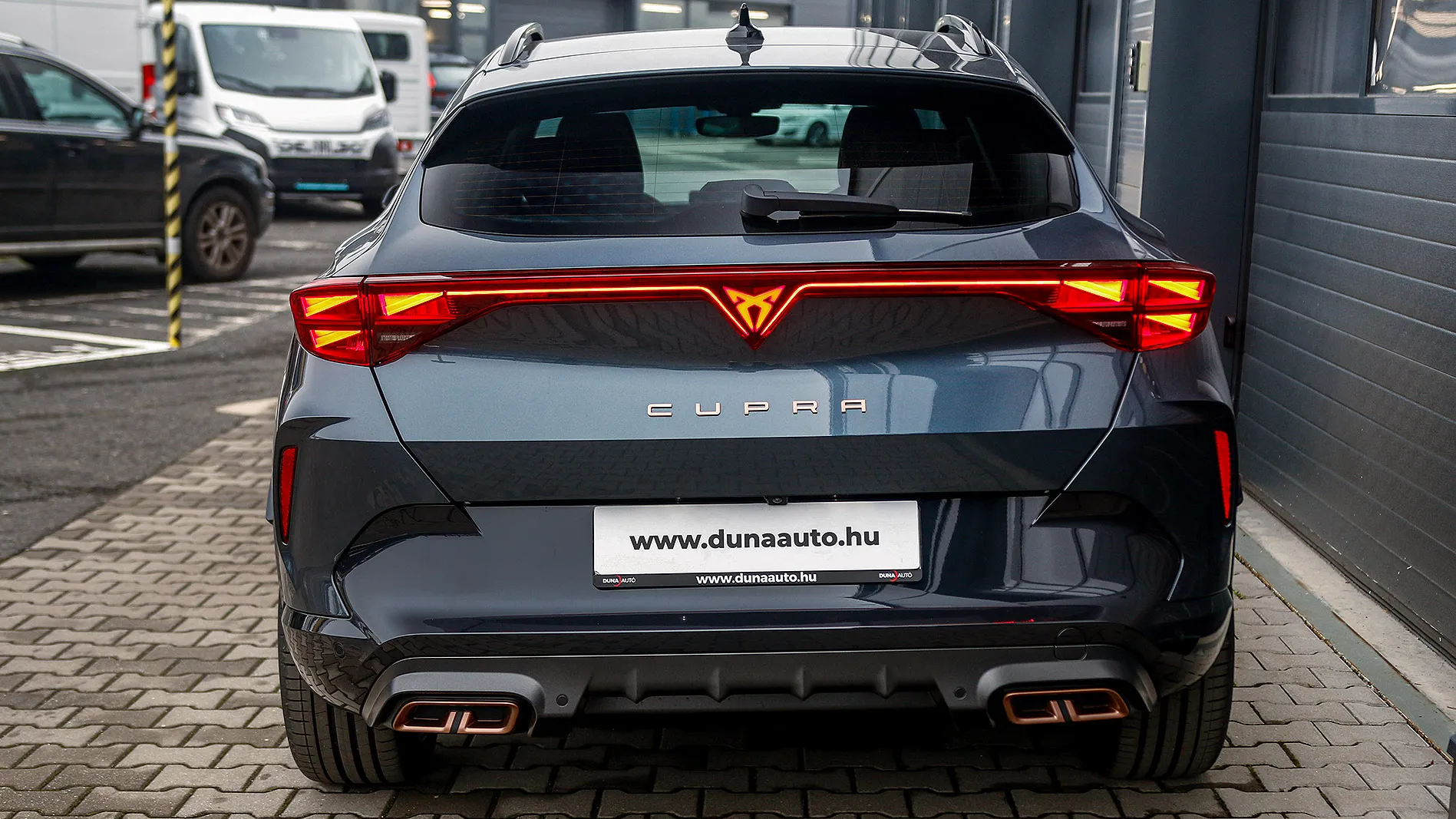 CUPRA Formentor 1.5 TSI DSG pHEV Impluse képe