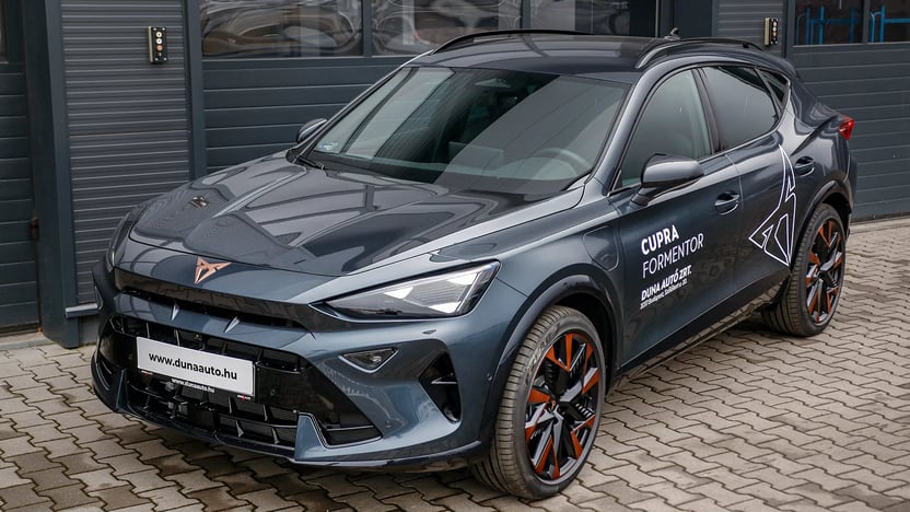 CUPRA Formentor 1.5 TSI DSG pHEV Impluse képe
