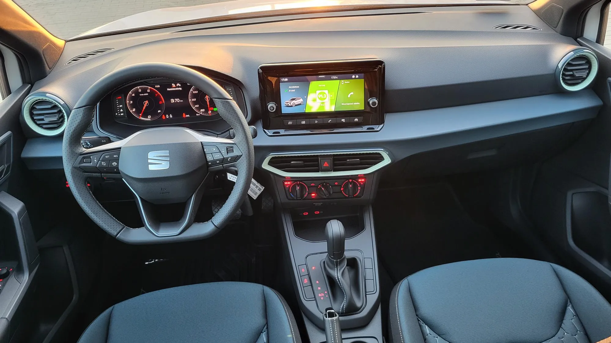 Arona 1.0 TSI DSG Style képe