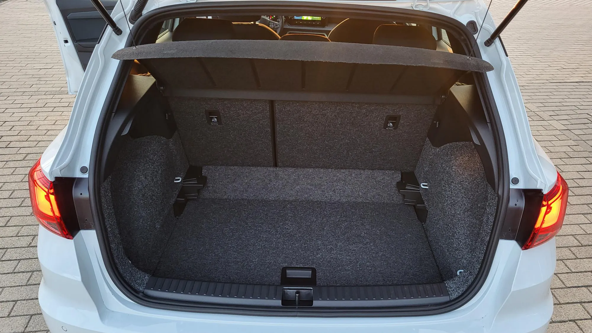 Arona 1.0 TSI DSG Style képe