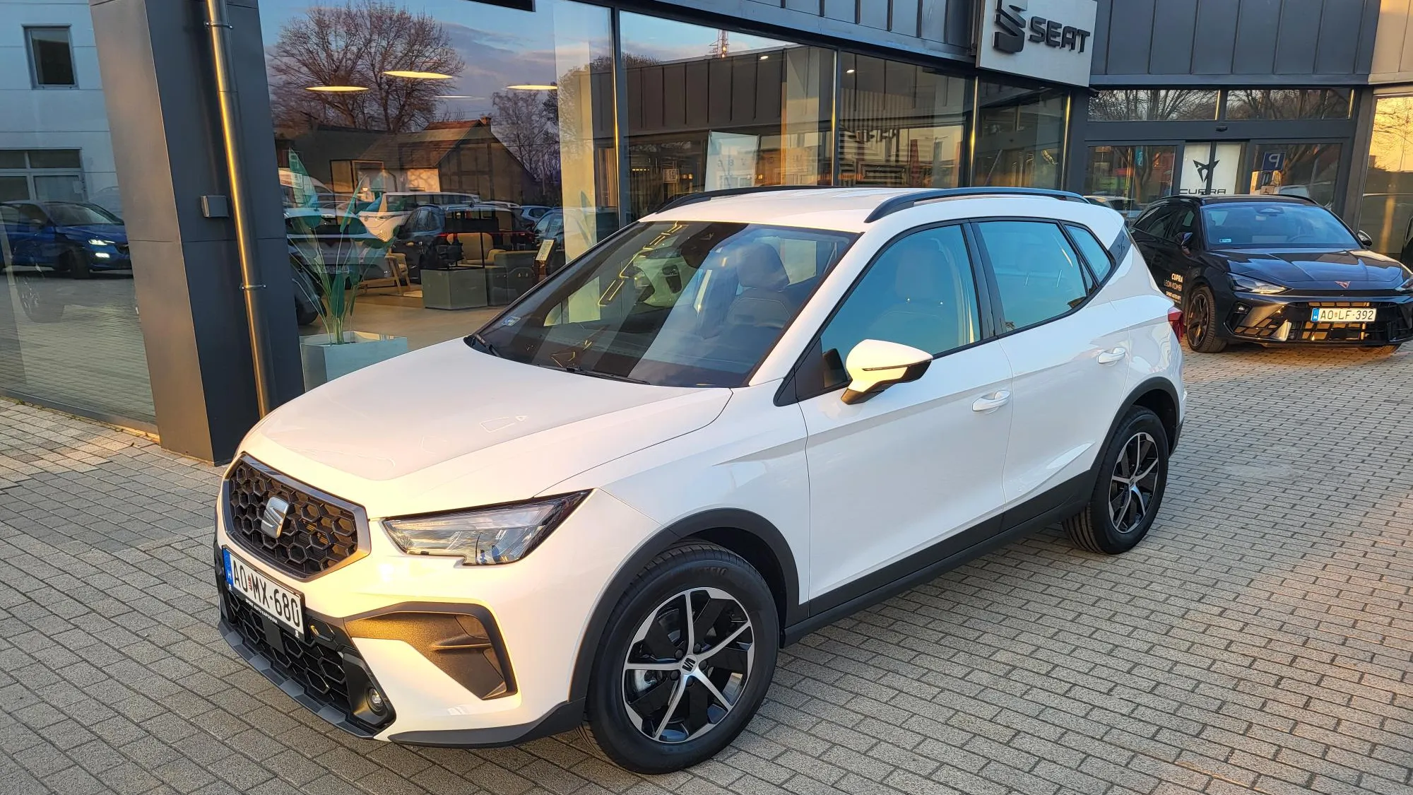 Arona 1.0 TSI DSG Style képe