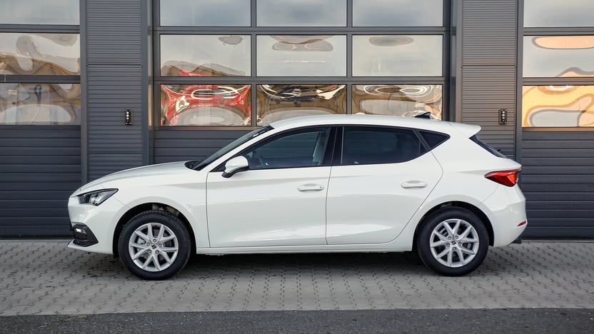 Leon 1.5 TSI DSG Business mHEV képe
