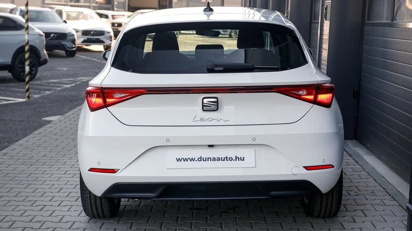 Leon 1.5 TSI DSG Business mHEV képe