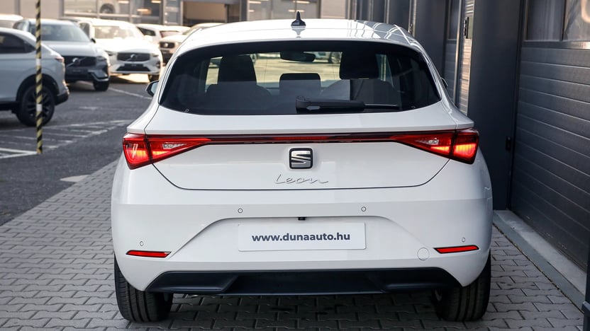Leon 1.5 TSI DSG Business mHEV képe