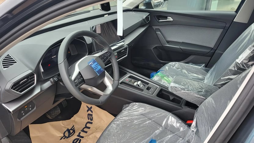 Leon Kombi 1.5 TSI DSG Business mHEV képe