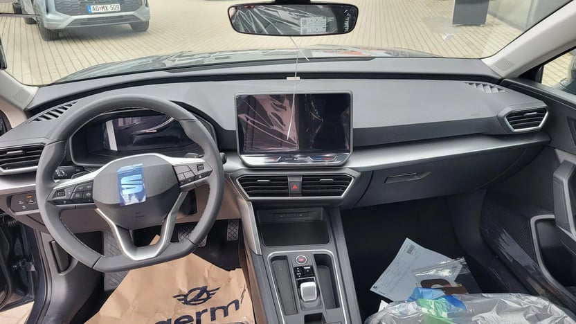 Leon Kombi 1.5 TSI DSG Business mHEV képe