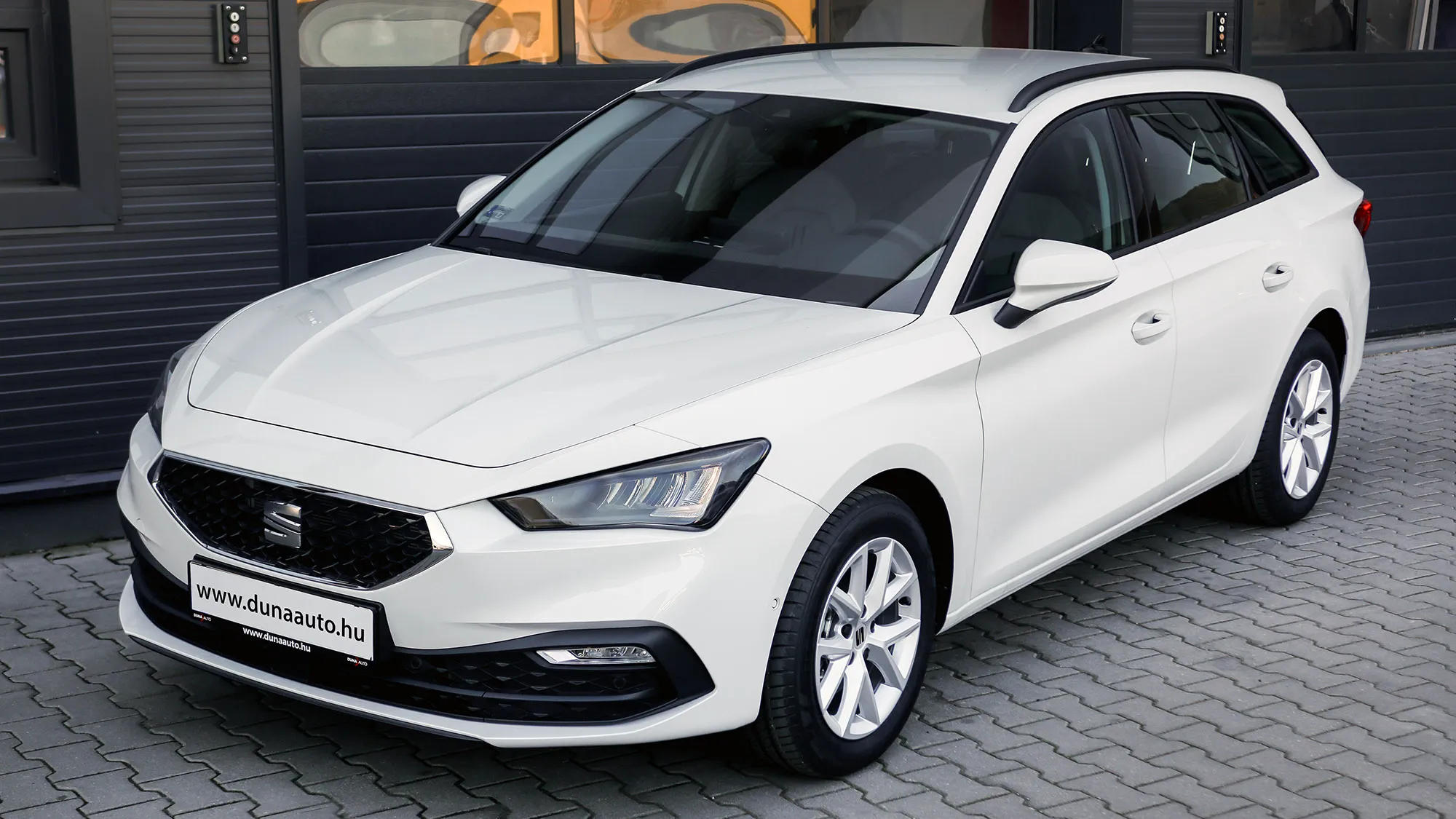 Leon Kombi 1.5 TSI DSG Business mHEV képe