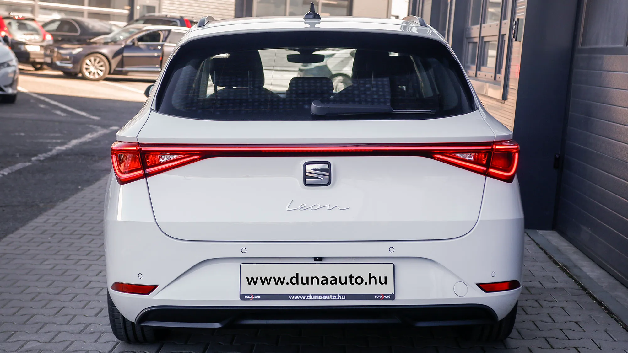 Leon Kombi 1.5 TSI DSG Business mHEV képe