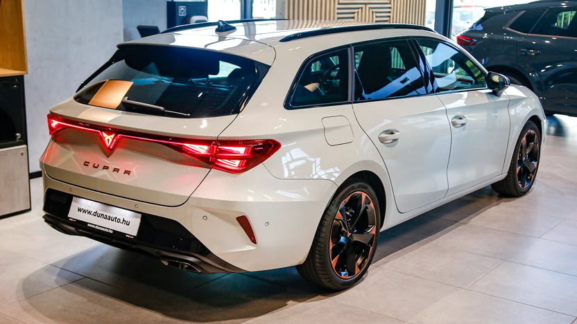 CUPRA Leon kombi 1.5 TSI DSG mHEV Impuls képe