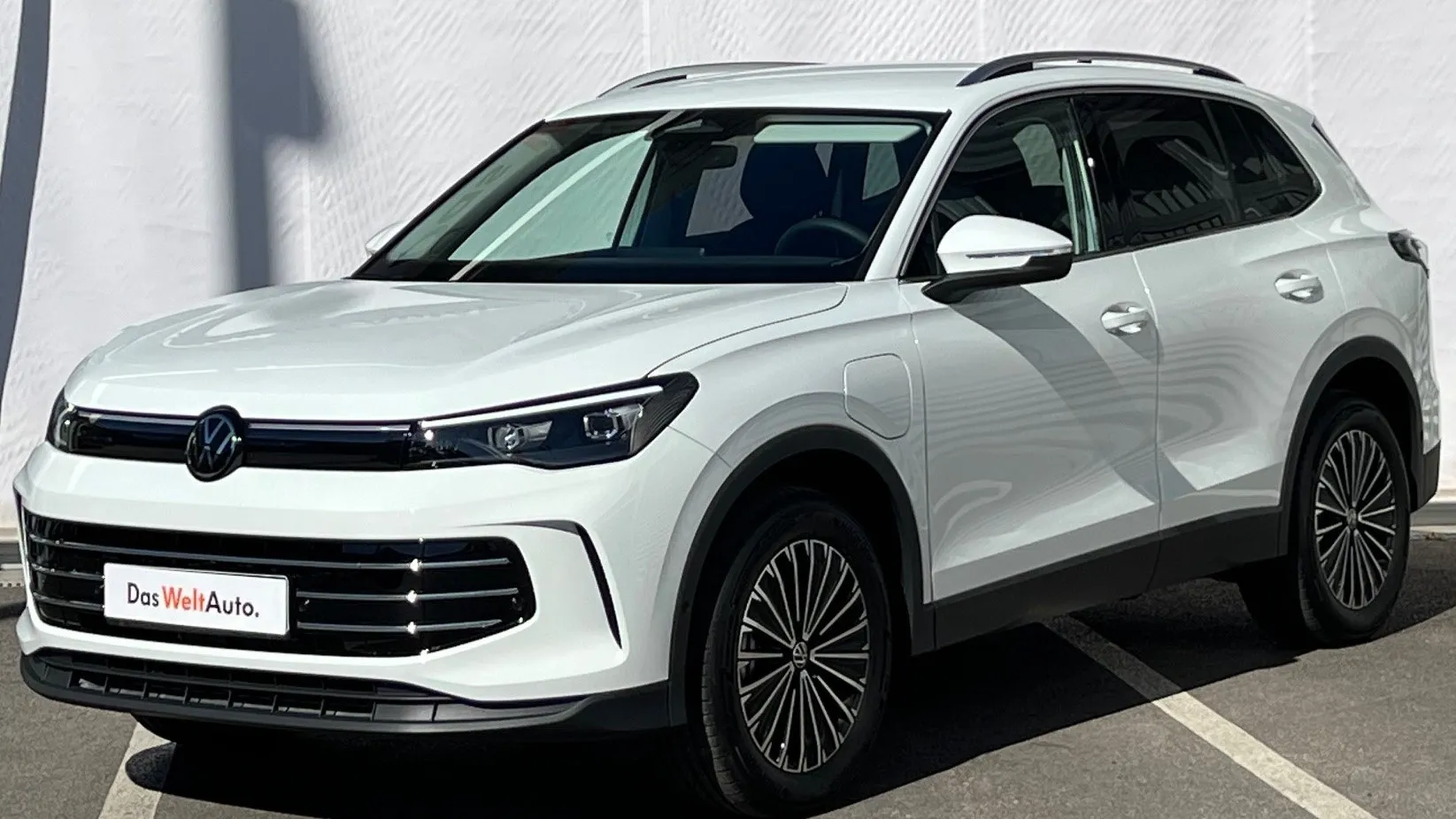 Tiguan Elegance TSI Plug-In-Hybrid képe