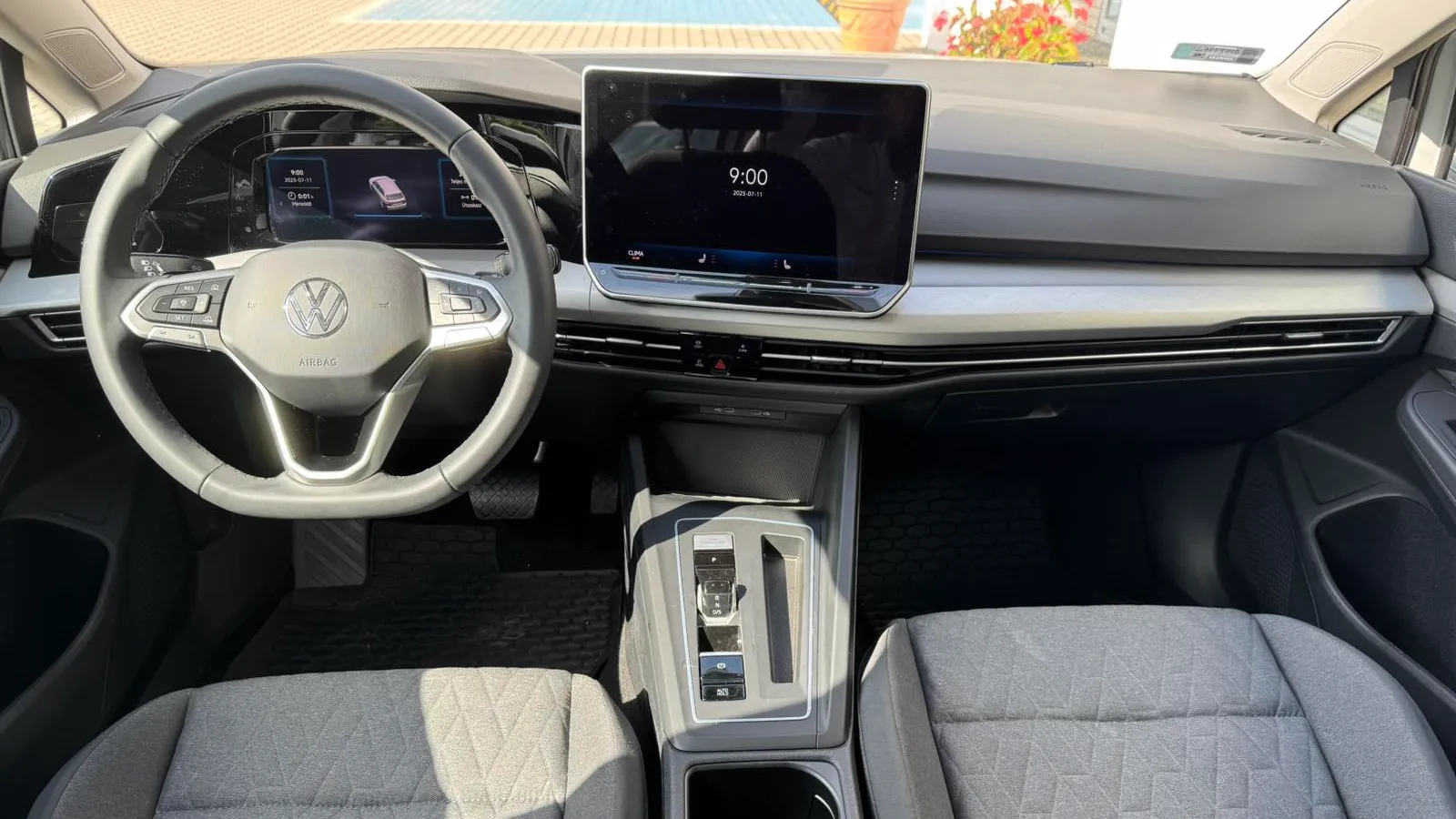 Golf Variant Life 1.5 eTSI DSG képe