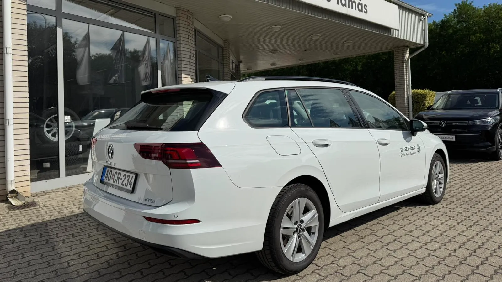 Golf Variant Life 1.5 eTSI DSG képe