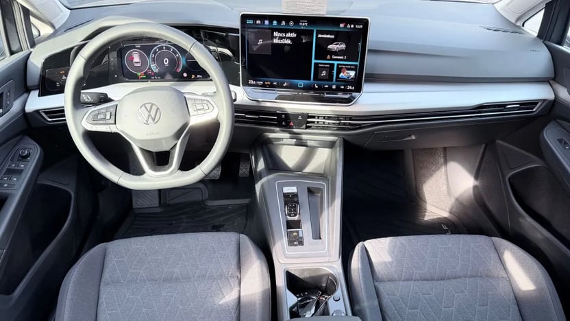 Golf Variant Life 1.5 eTSI DSG képe
