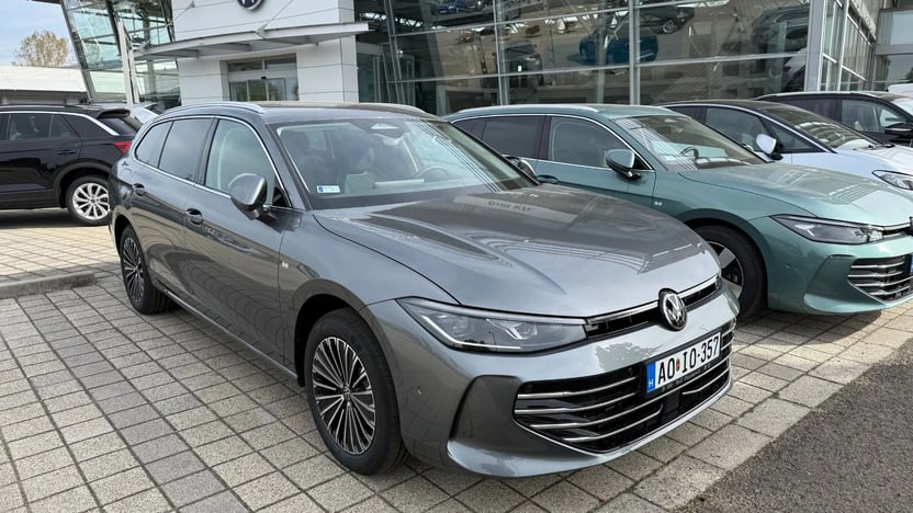 Passat Variant Elegance 2.0 TDI DSG képe