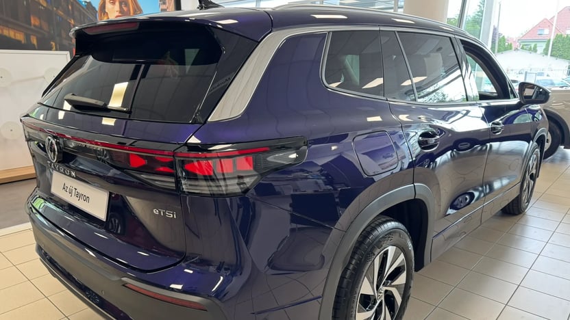 Tayron Prime 1.5 eTSI DSG képe