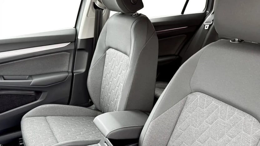 Golf Variant Life 2.0 TDI képe