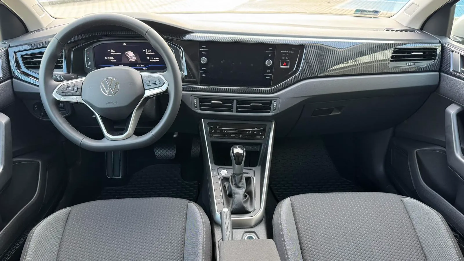 Taigo Prime 1.0 TSI DSG képe