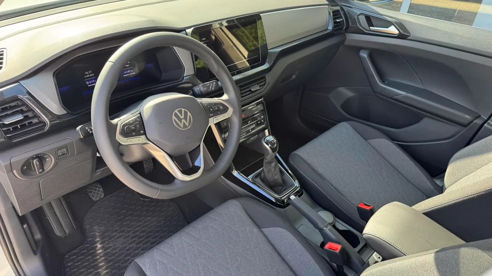 T-Cross Start 1.0 TSI képe