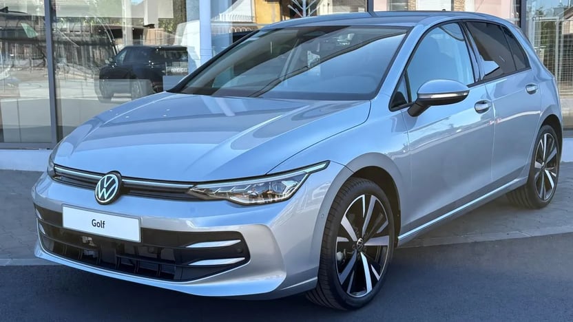 Golf Prime 1.5 eTSI DSG képe