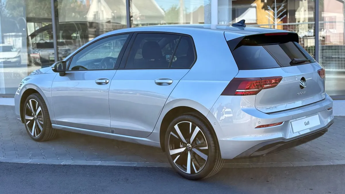 Golf Prime 1.5 eTSI DSG képe