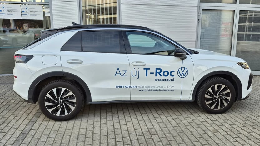 T-Roc Life 1.5 eTSI DSG képe