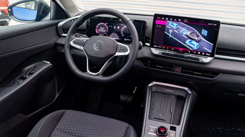 T-Roc Life 1.5 eTSI DSG képe