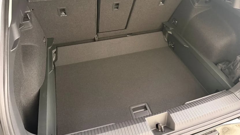 T-Roc Life 1.5 eTSI DSG képe