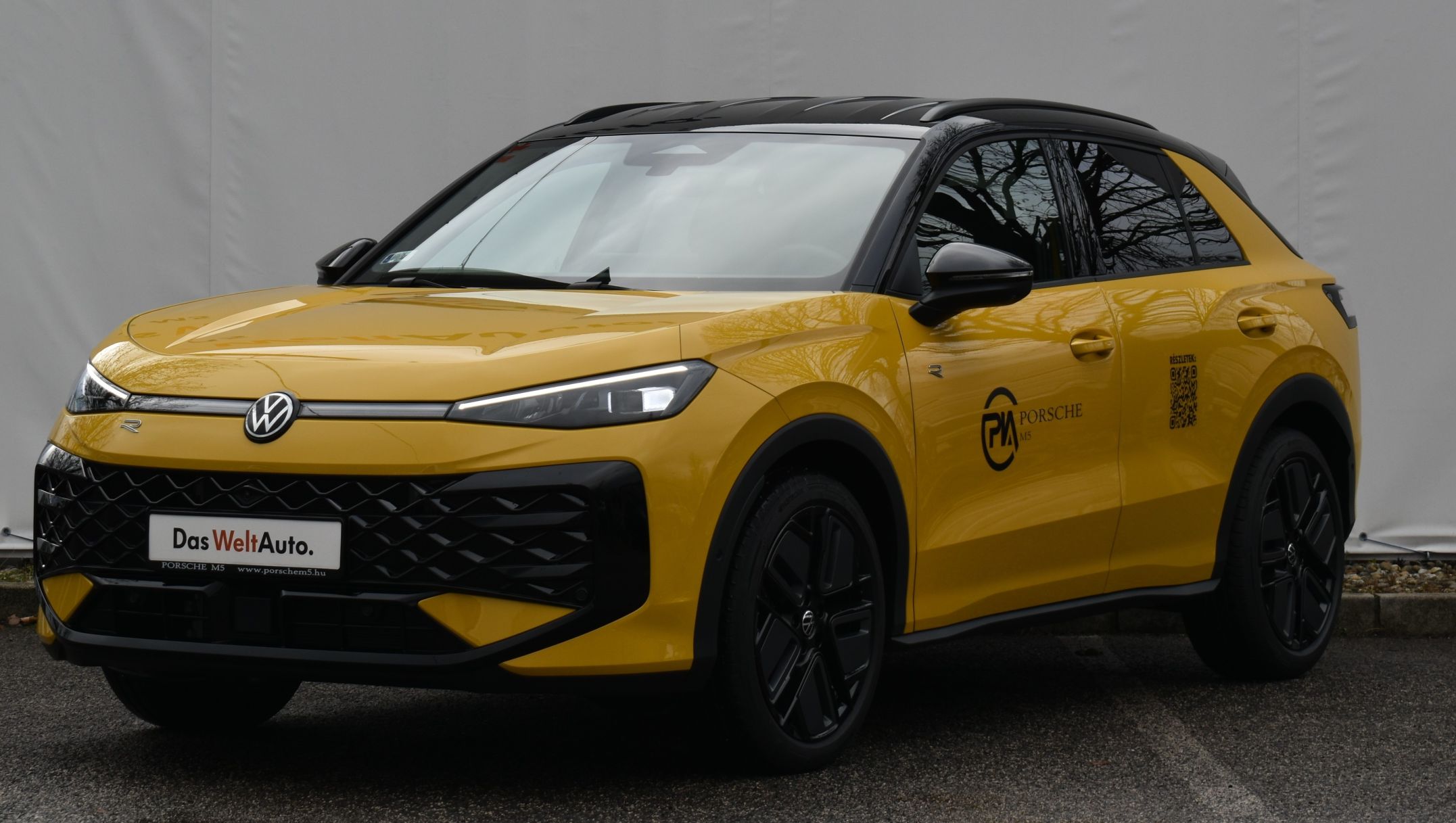 T-Roc R-Line 1.5 eTSI DSG képe