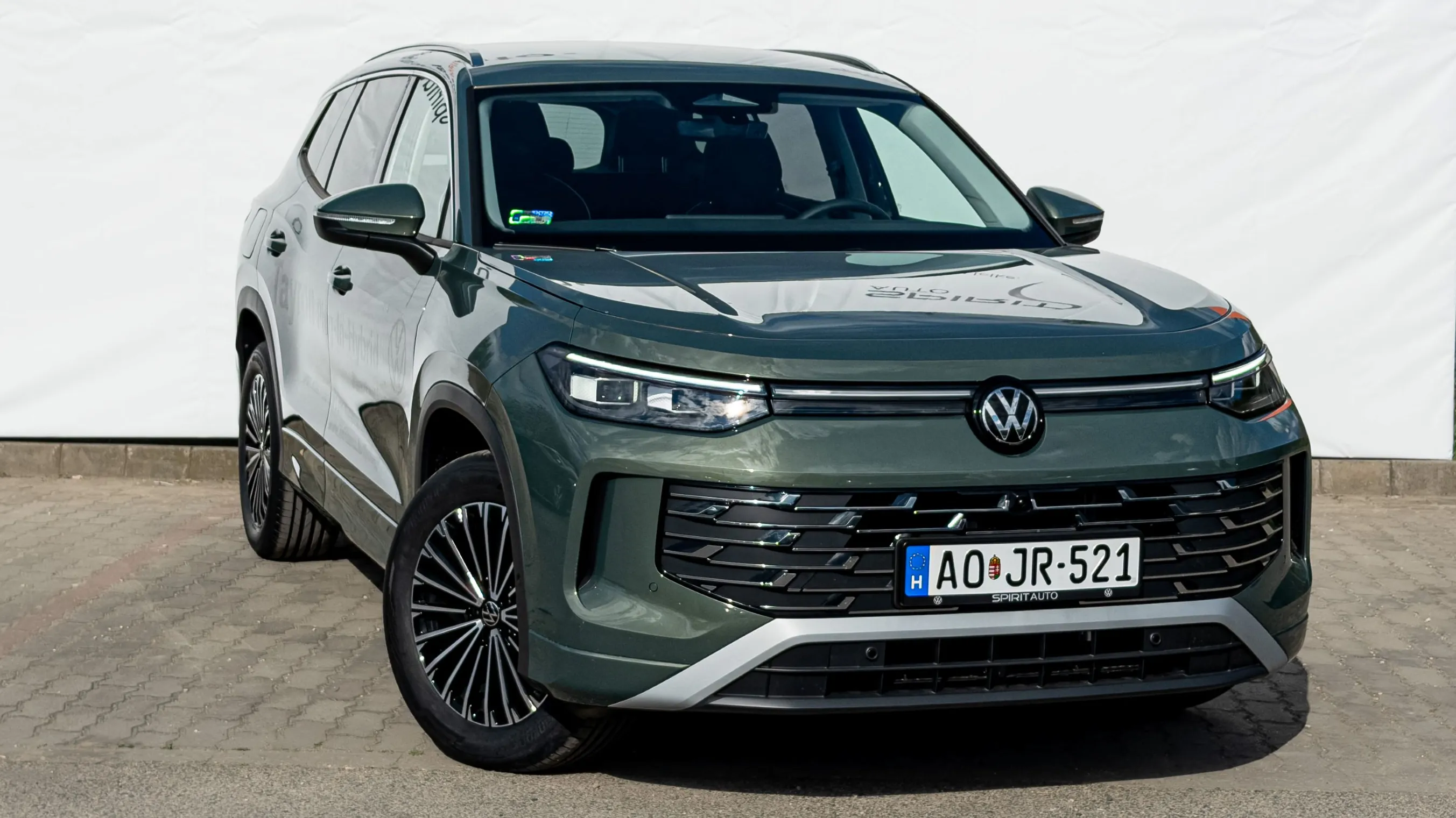 Tayron Elegance TSI Plug-In-Hybrid képe