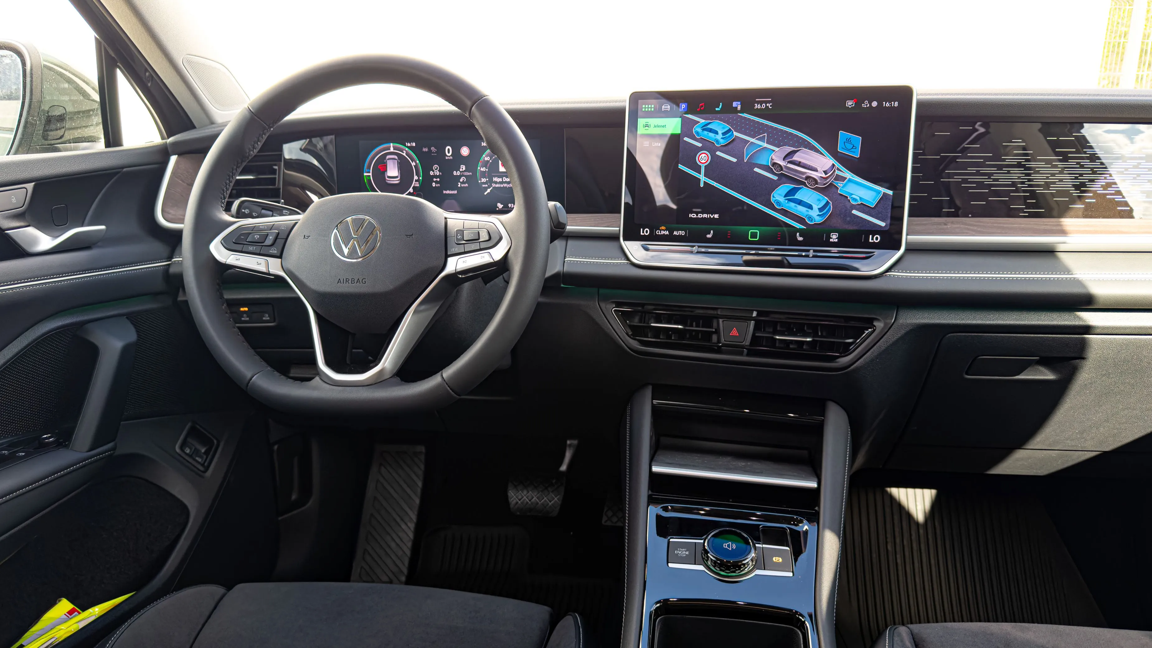 Tayron Elegance TSI Plug-In-Hybrid képe
