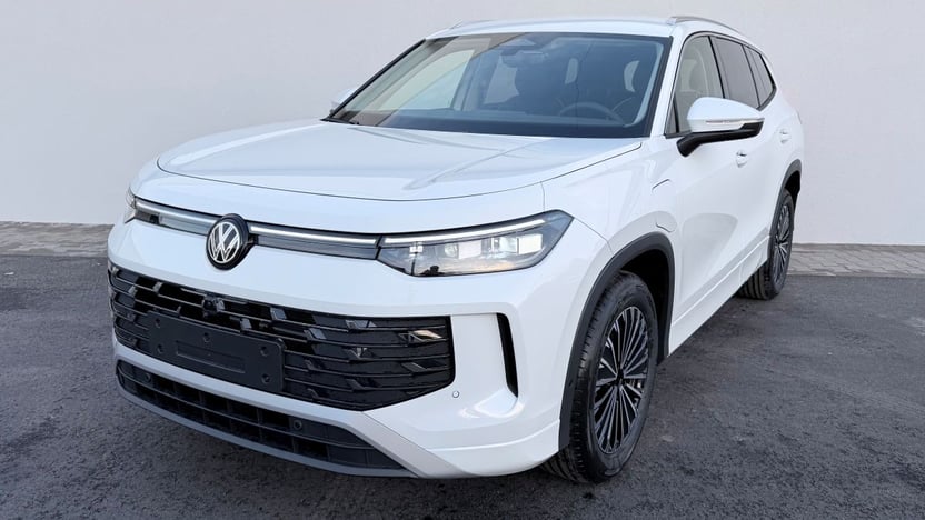 Tayron Elegance TSI Plug-In-Hybrid képe