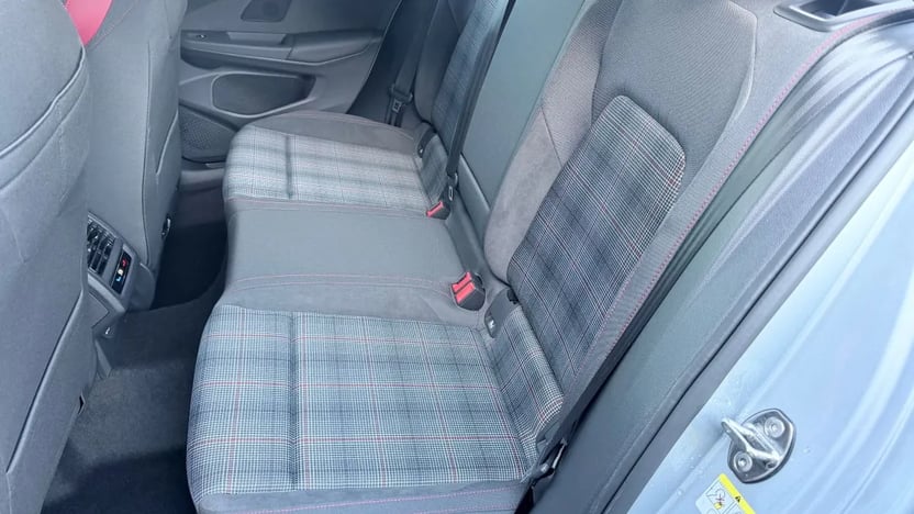 Golf GTI 2.0 TSI DSG képe