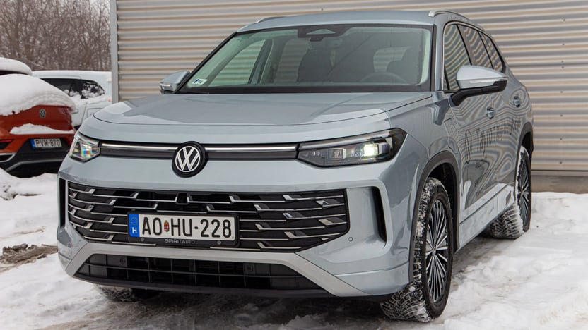 Tayron Elegance TSI Plug-In-Hybrid képe