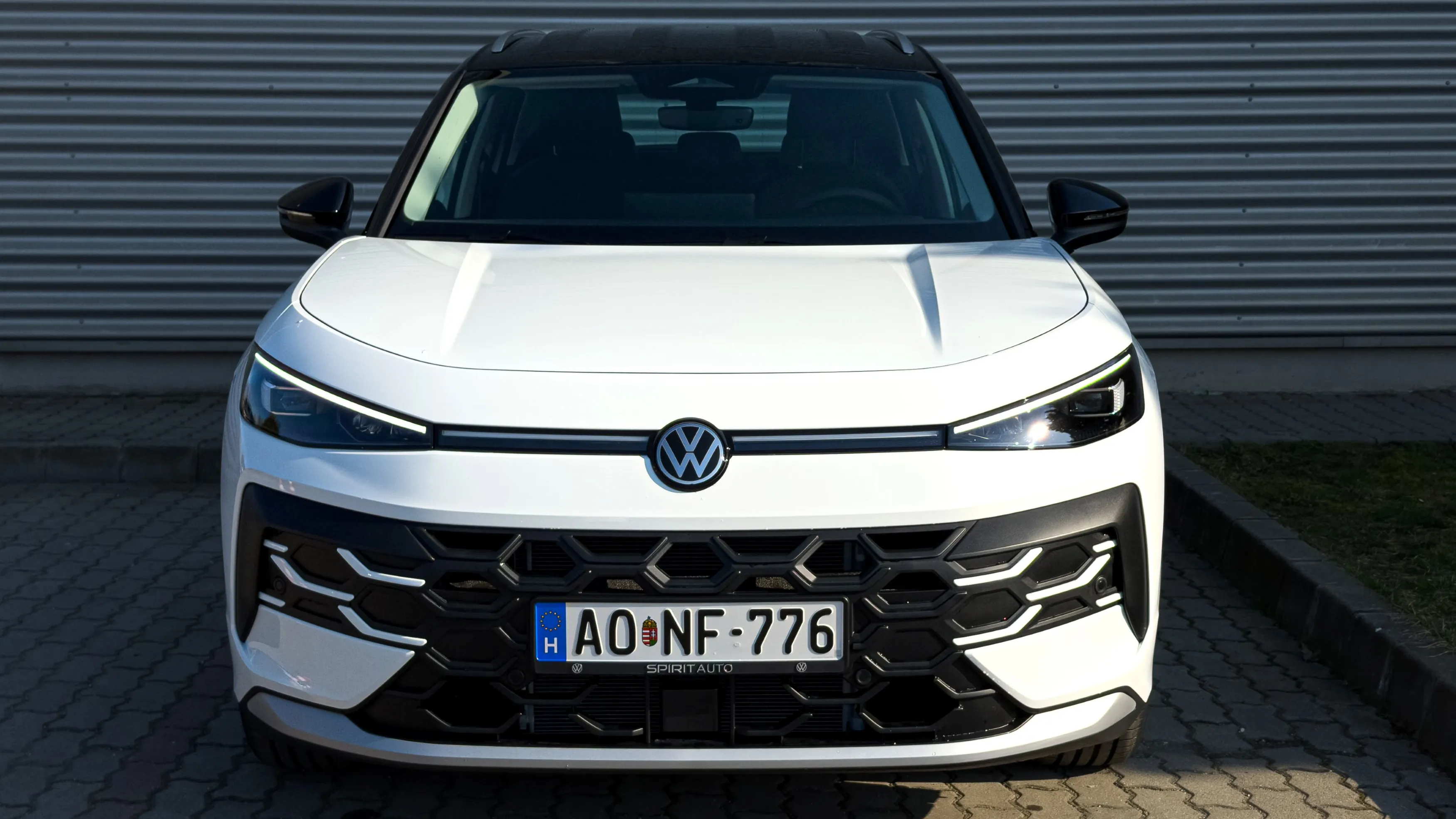 T-Roc Style 1.5 eTSI DSG képe