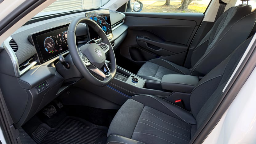 T-Roc Style 1.5 eTSI DSG képe