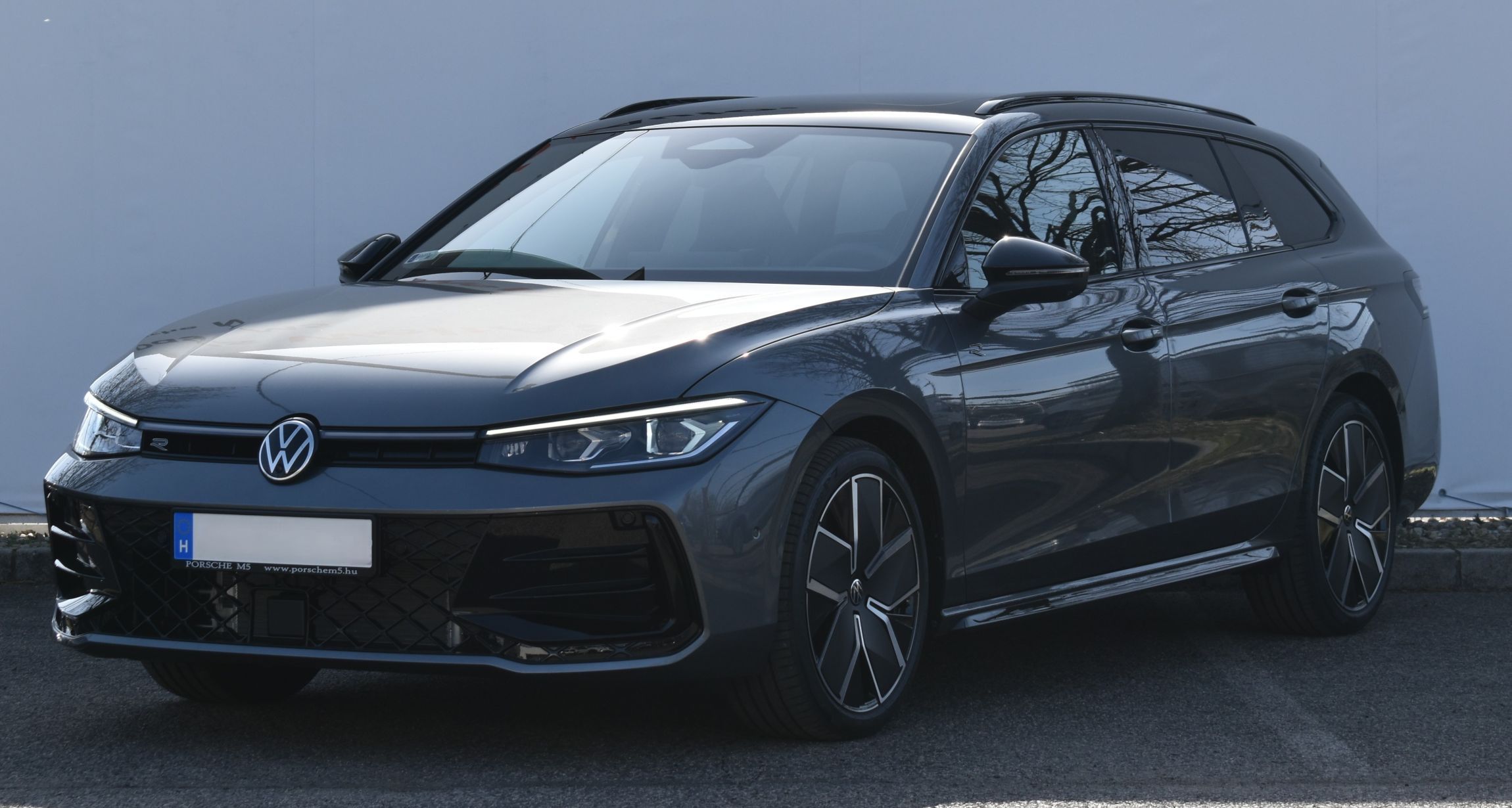 Passat Var. R-Line 2.0 TDI DSG 4Motion képe