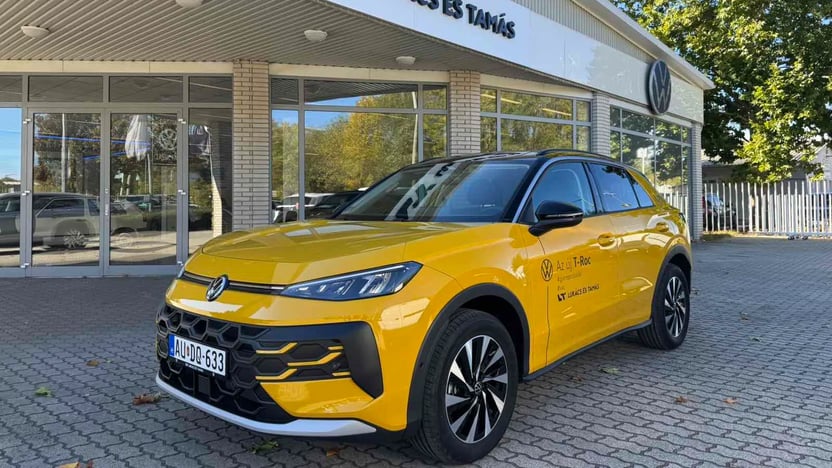 T-Roc Life 1.5 eTSI DSG képe