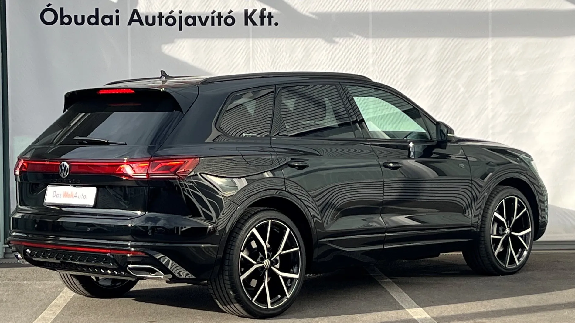 Touareg 3.0 V6 TDI R-Line Final Edition képe