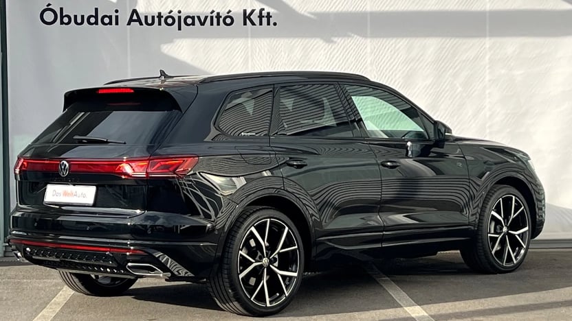 Touareg 3.0 V6 TDI R-Line Final Edition képe