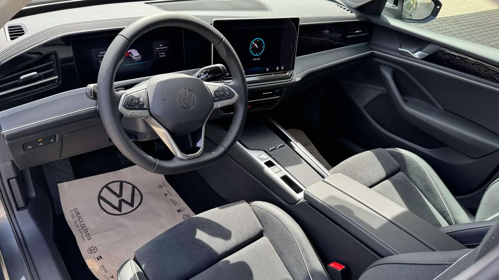 Passat Variant Elite 2.0 TDI DSG képe
